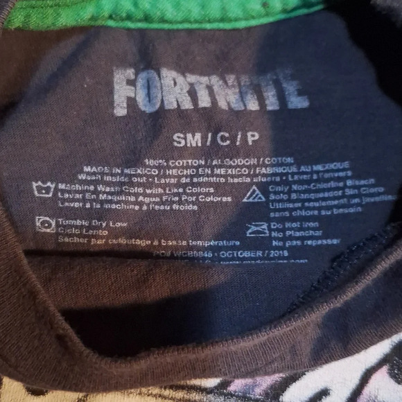 💥Buy2Get1Free💥Fortnite T-Shirt with Bold Graphic Design - Picture 2 of 2